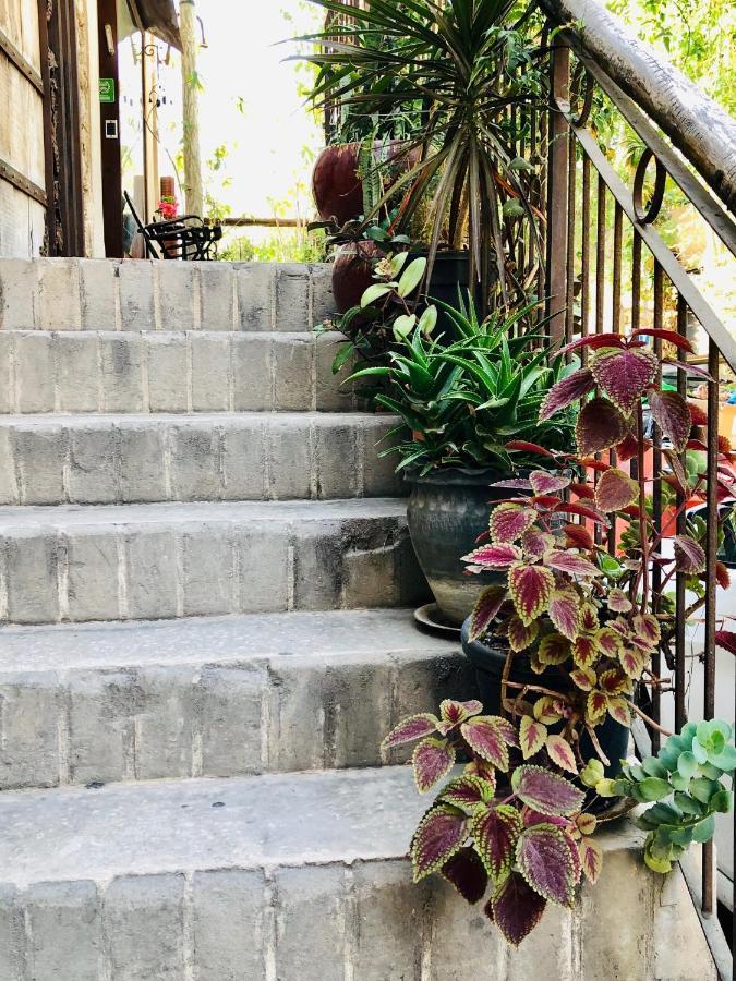 Trieste Neve Tzedek Boutique Suites Tel Aviv Eksteriør bilde